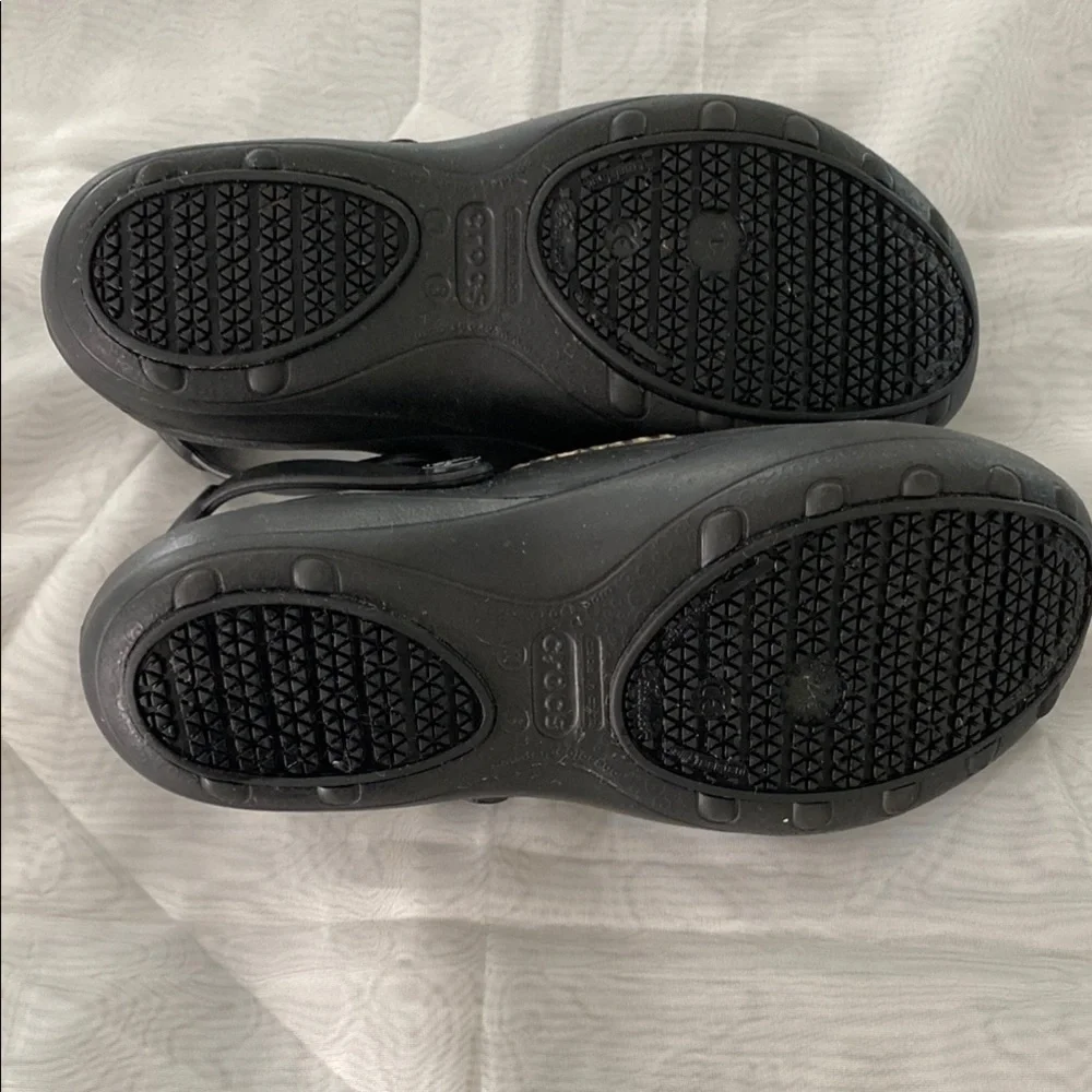 CROCS Black and Leopard Print Sandals